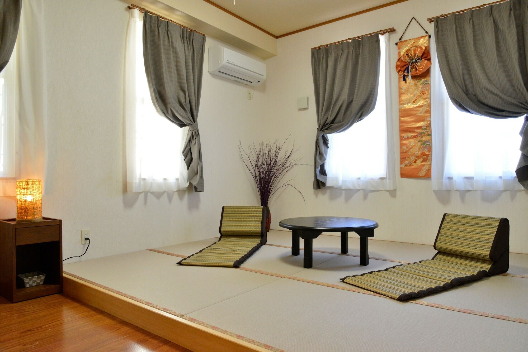 Maeda Biru House Onna Exterior foto
